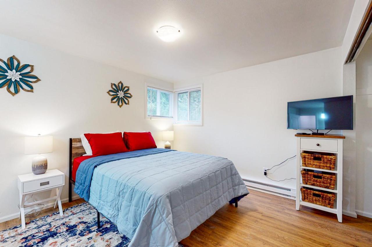 Villa Woodbine Way Retreat à Bellingham Extérieur photo